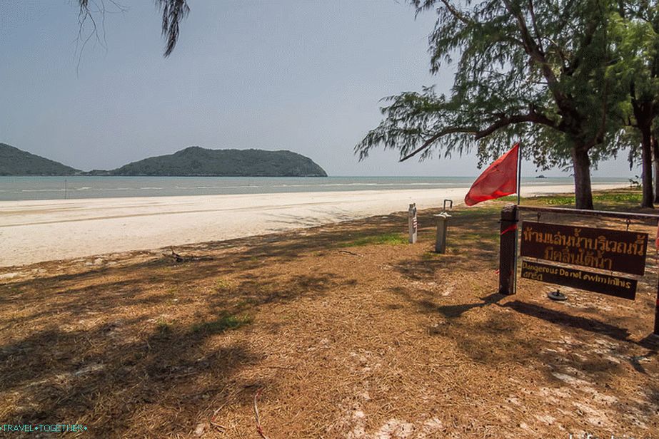 Laem-sala-beach-04
