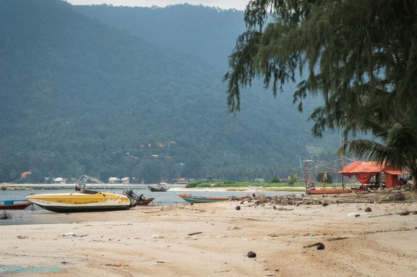 Pláž Malibu a záliv Chaloklam na Phangane - tri v jednom