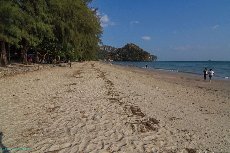Pláž Nopparat Thara v Krabi - menej turistický sused Ao Nangu