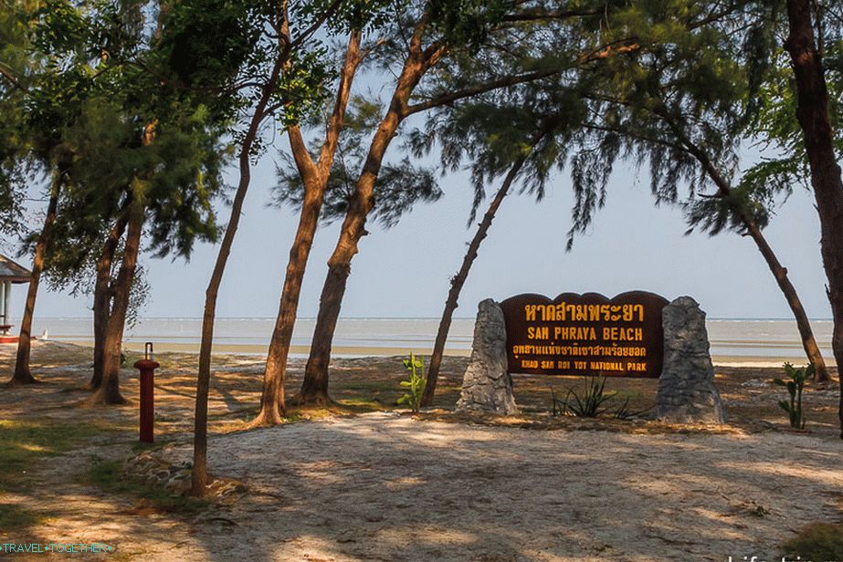 Sam-Phraya-beach-01