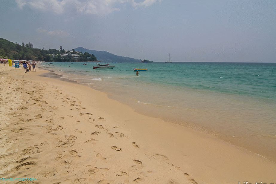 Plyazh-Surin, Phuket-03