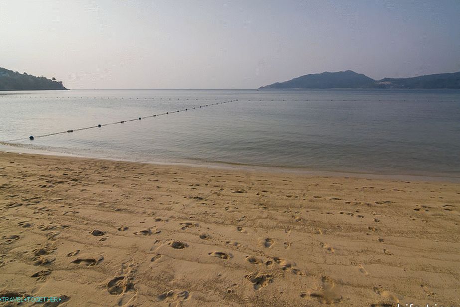 Plyazh-tri-trang-04
