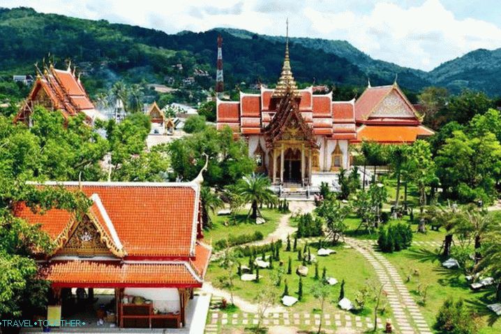 Počasie v Phukete v decembri - Wat Chalong