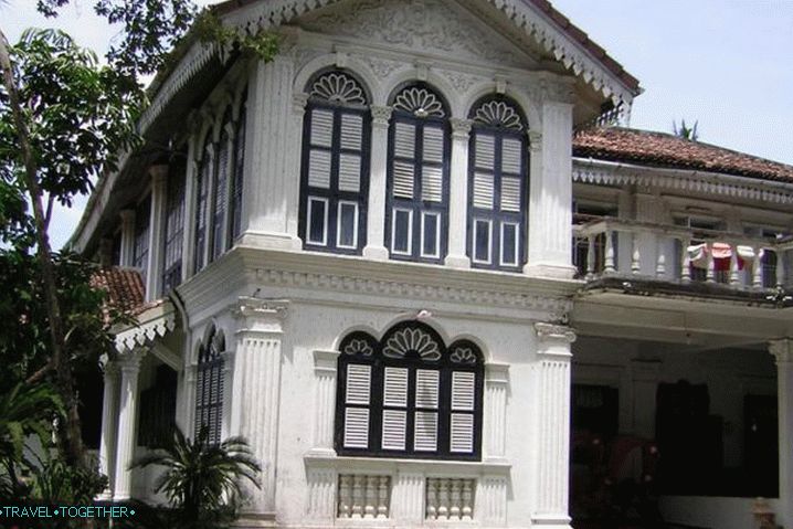 Phuket, Chinpracha dom 