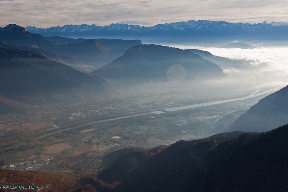 Mesto Grenoble sa prebudí