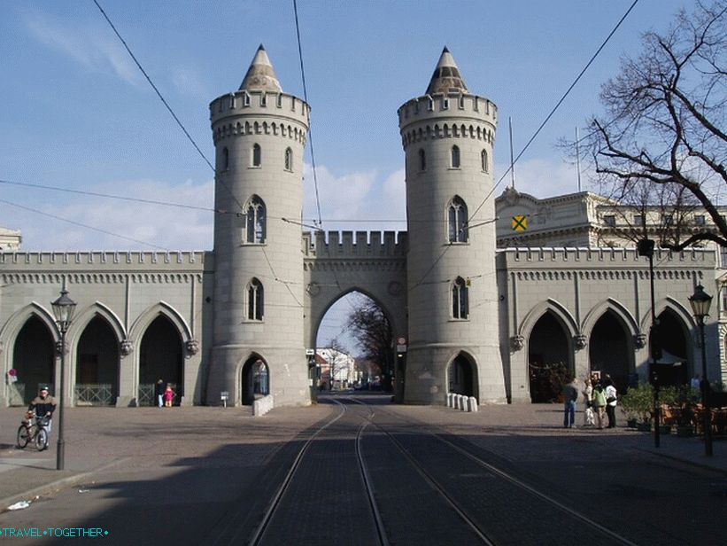 Nauenova brána