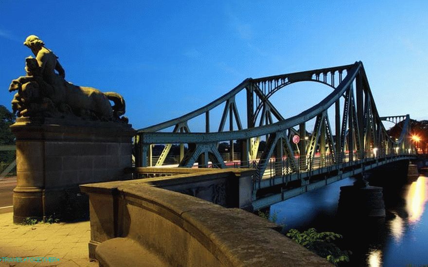 Bridge Glienike