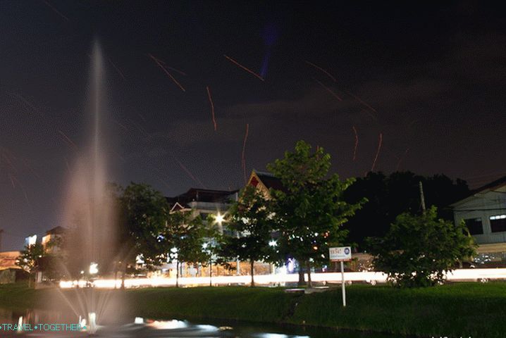 Všetci Chiang Mai sú vo svetle