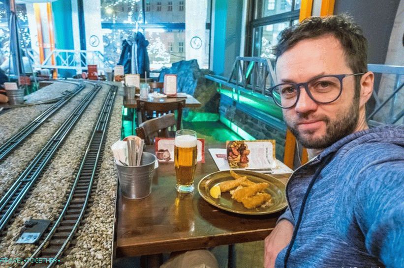 Reštaurácia s vlakmi v Prahe - pivo a atrakcie