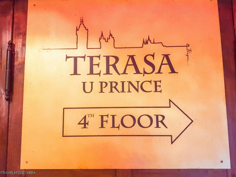 Reštaurácia Terasa U Prince v Prahe - strešná terasa hotela