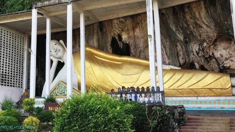 Chrám ležiaceho thajského Budhu Wat Sai v Krabi