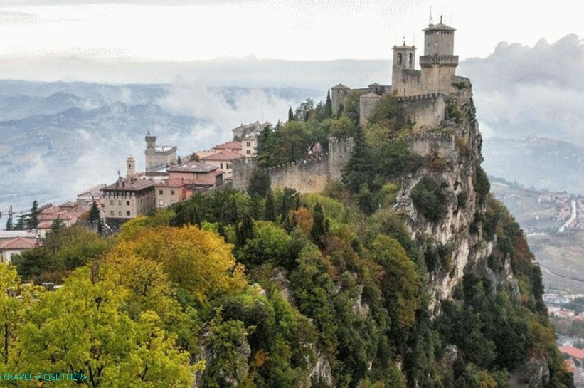 Staré mesto na vrchole Monte Titano