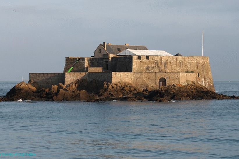 National Fort