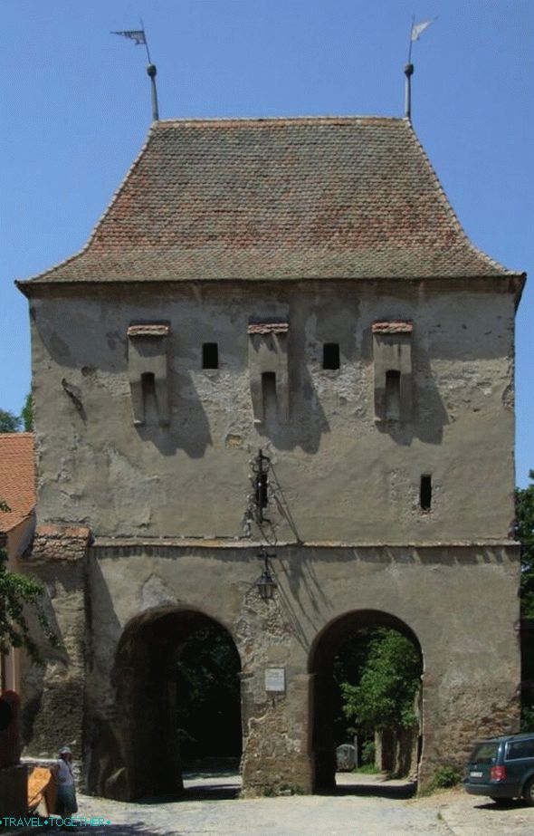 Tower of Tailors