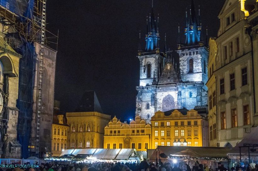 Staromestské námestie v Prahe - mesto v meste