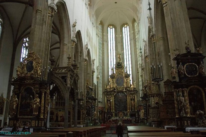 Interiér Týnskeho kostola