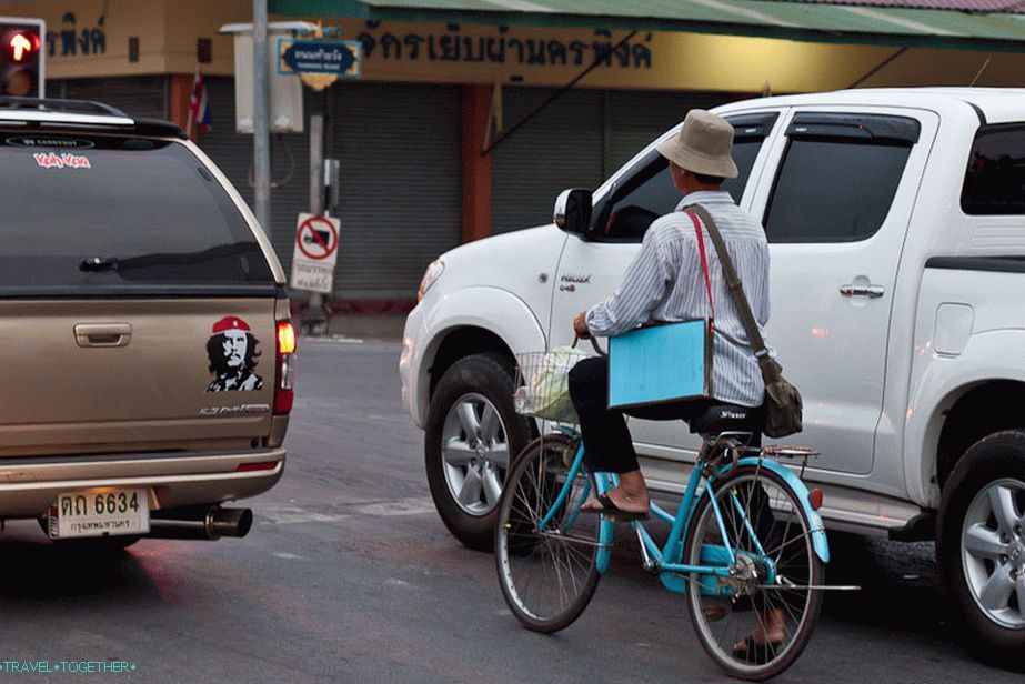 A niekto jazdí na bicykli
