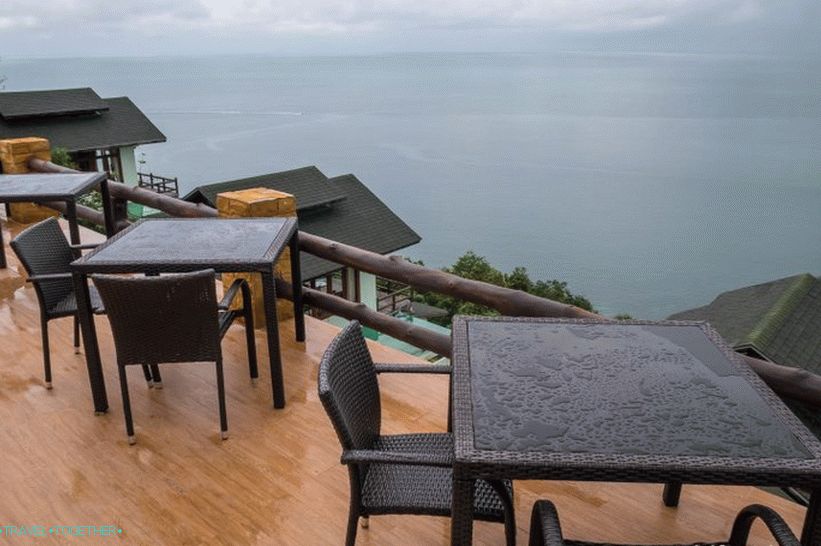 Utopia Resort na Phangane - kultový hotel a reštaurácia s výhľadom