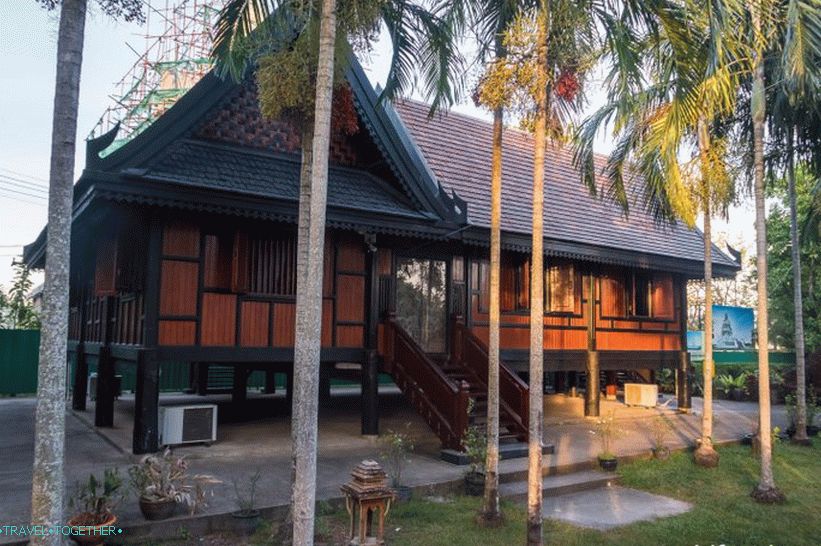 Wat Chalong, Phuket - najobľúbenejší chrám na ostrove