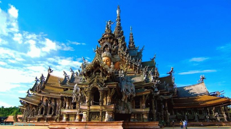 Chrám pravdy v Pattaya