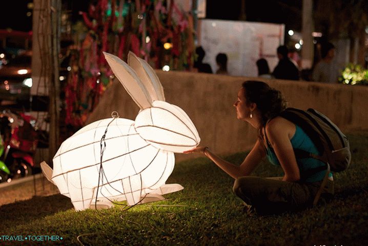 Na remeselníckom veľtrhu v Chiang Mai