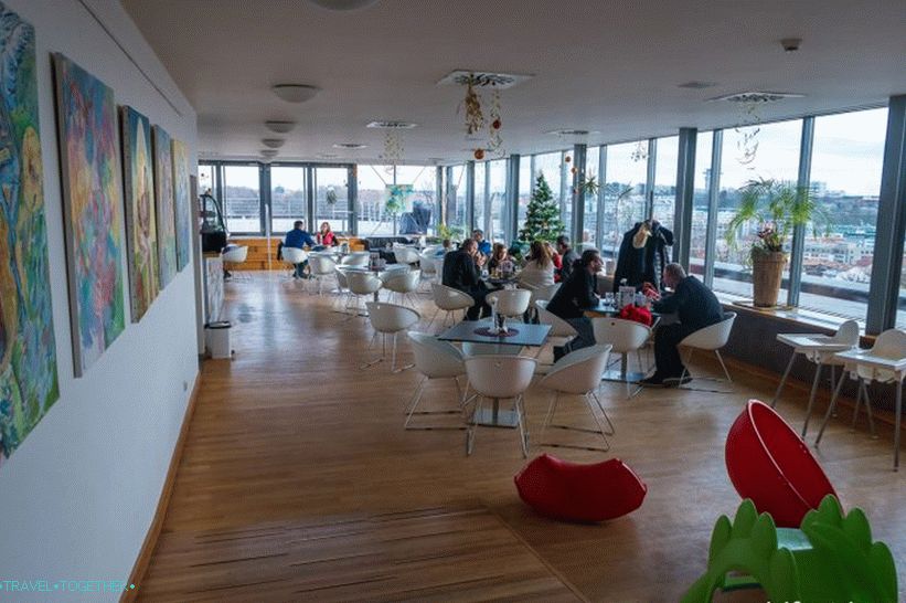 Vrch Vítkov v Prahe - park, pamätník a vyhliadková plošina