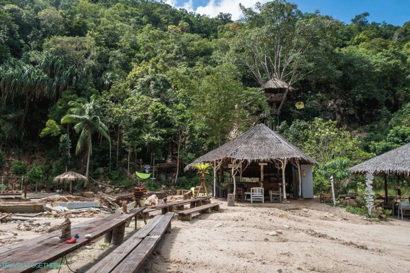 Vodopád Wang Sai na ostrove Phangan a nudný zábavný park