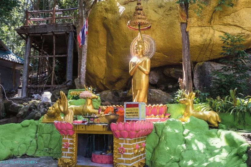 Wat Paa Sang Tham na Phangane - nový budhistický chrám