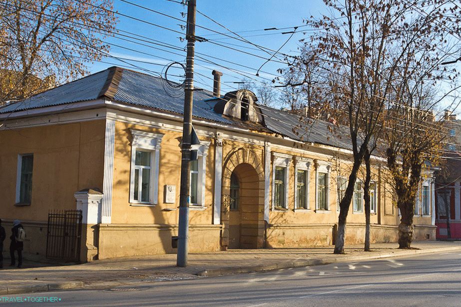 Ten istý dom, v ktorom býval spisovateľ BK Zaitsev.
