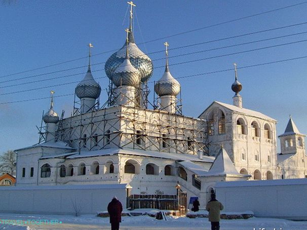 Uglich. Kláštor vzkriesenia.