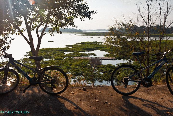 Cyklistika k jazeru Chaing saen